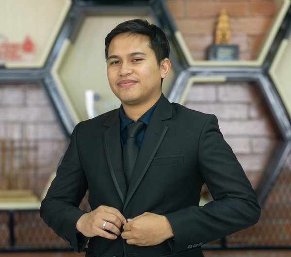 Foto dosen prodi destinasi pariwisata poltekpar nhi bandung bernama Rifki Rahmanda Putra