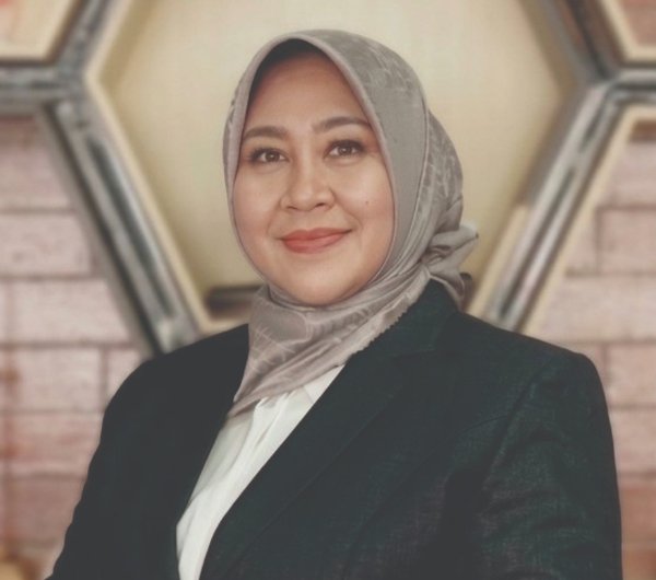 Foto dosen prodi destinasi pariwisata poltekpar nhi bandung bernama Wisi Wulandari