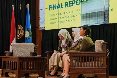 Foto praktik field project study mahasiswa prodi destinasi pariwisata